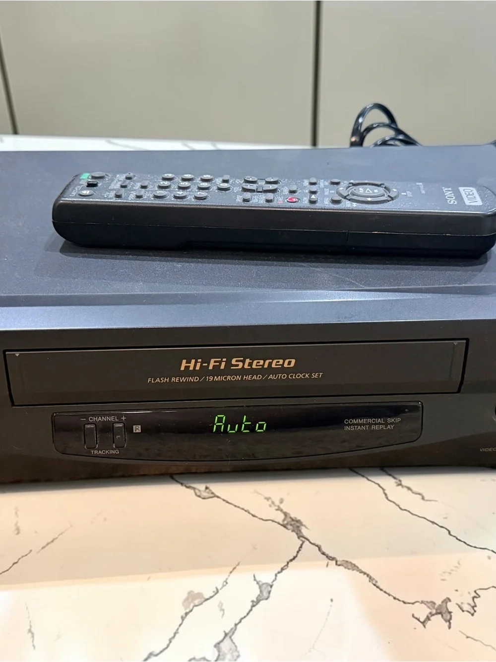 Sony SLV-N55 Hi-Fi Stereo VHS VCR Player Tested Working Remote & Power Cord